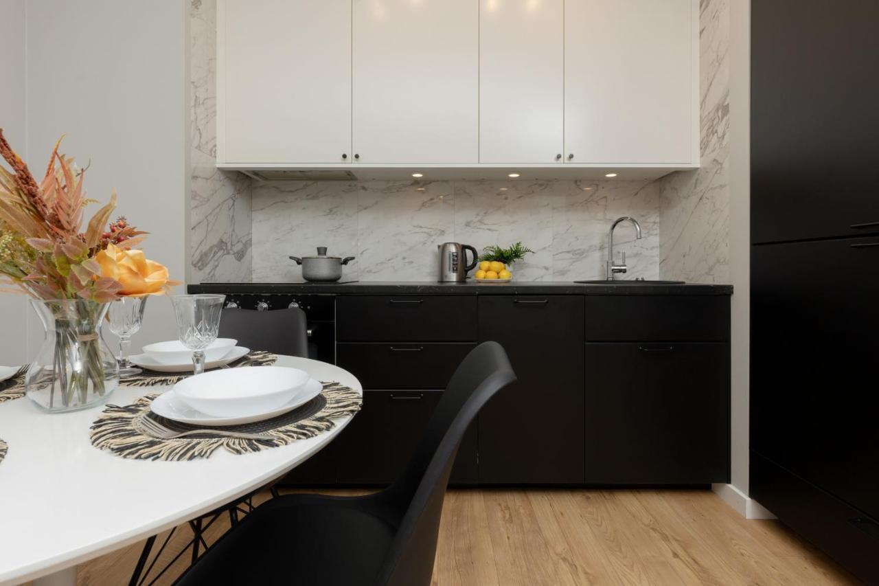 Modern Apartment With Balcony Mokotow Business Centre By Noclegi Renters วอร์ซอ ภายนอก รูปภาพ